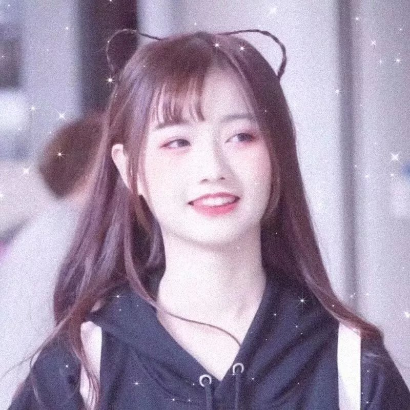 穿越当天，世子爷要以身相许